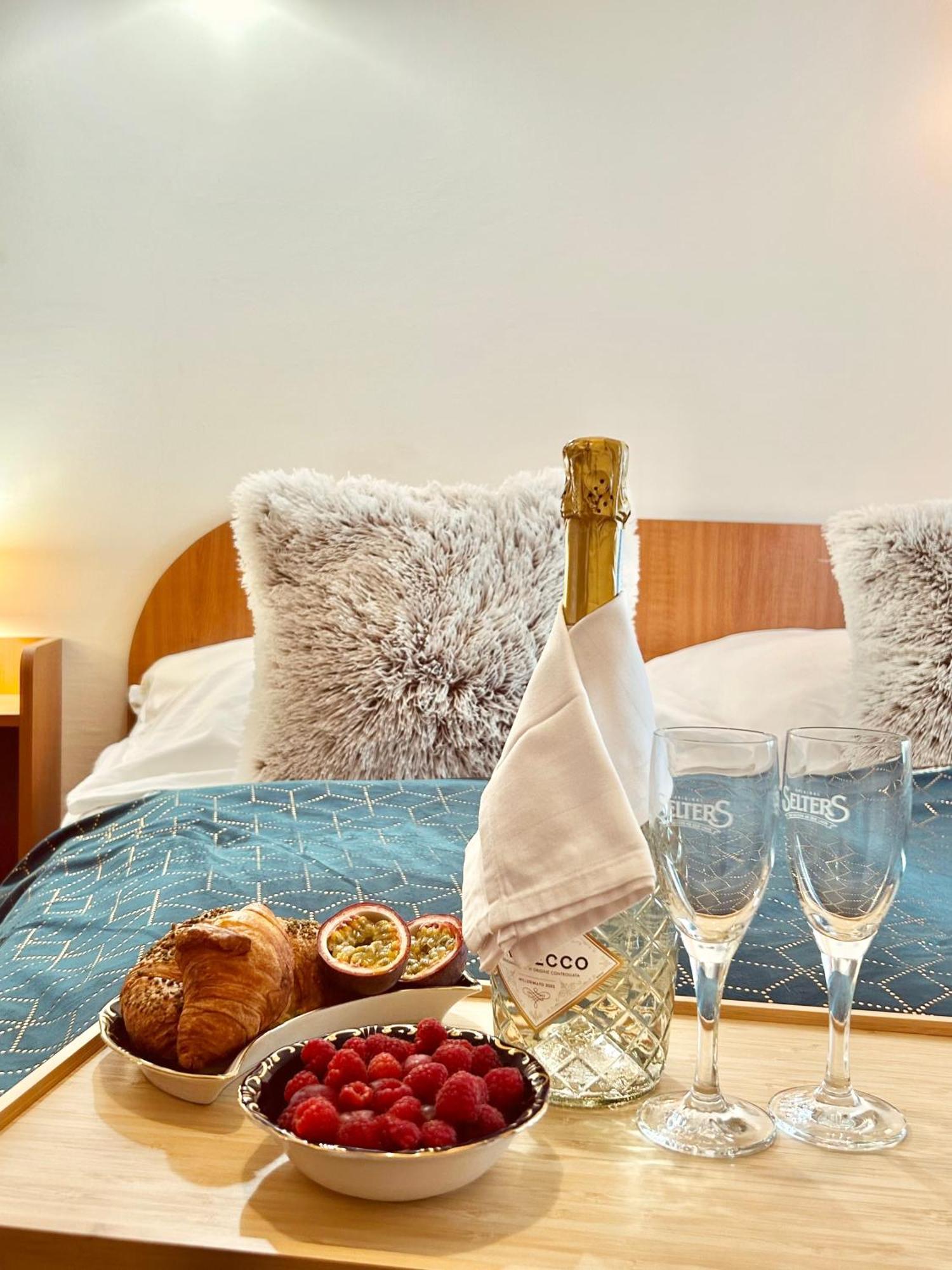 Cozy Garden Apartman Apartment Гюла Екстериор снимка