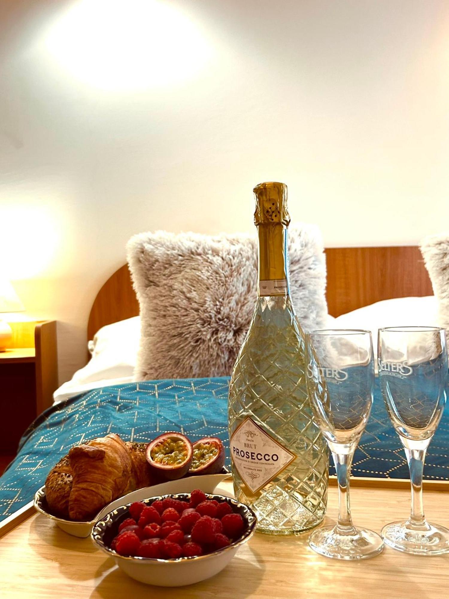 Cozy Garden Apartman Apartment Гюла Екстериор снимка